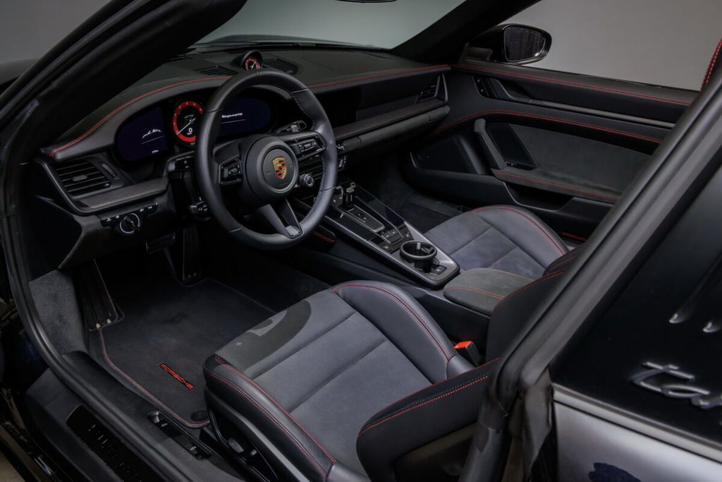 Porsche 992 Targa 4 GTS