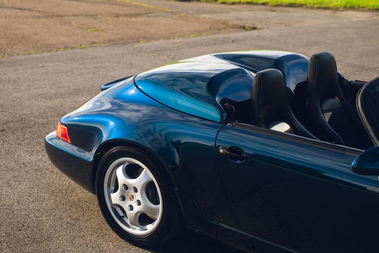 Porsche 964 Carrera 2 Speedster