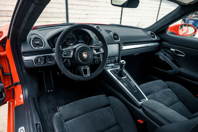 Porsche 718 Cayman GTS 4.0