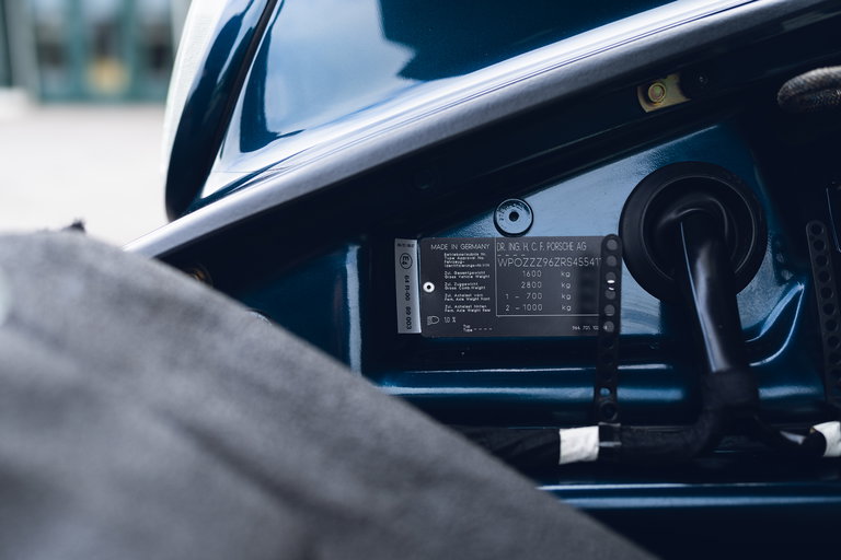 Porsche 964 Carrera 2 Speedster