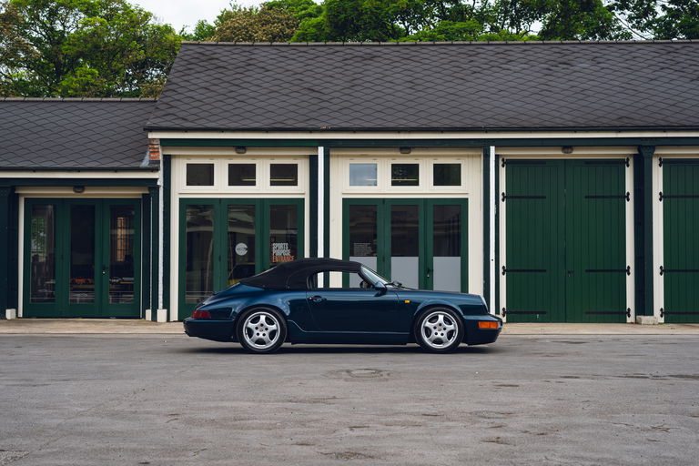 Porsche 964 Carrera 2 Speedster