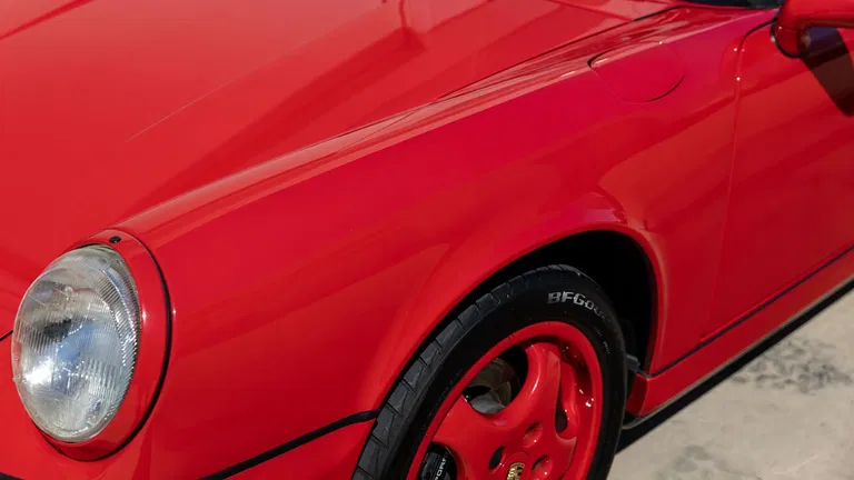 Porsche 964 Carrera 2 Speedster