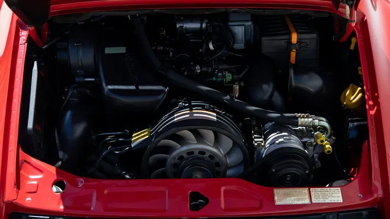 Porsche 964 Carrera 2 Speedster