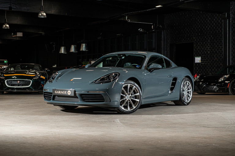 Porsche 718 Cayman