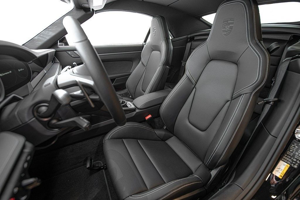 Porsche 992 Carrera S