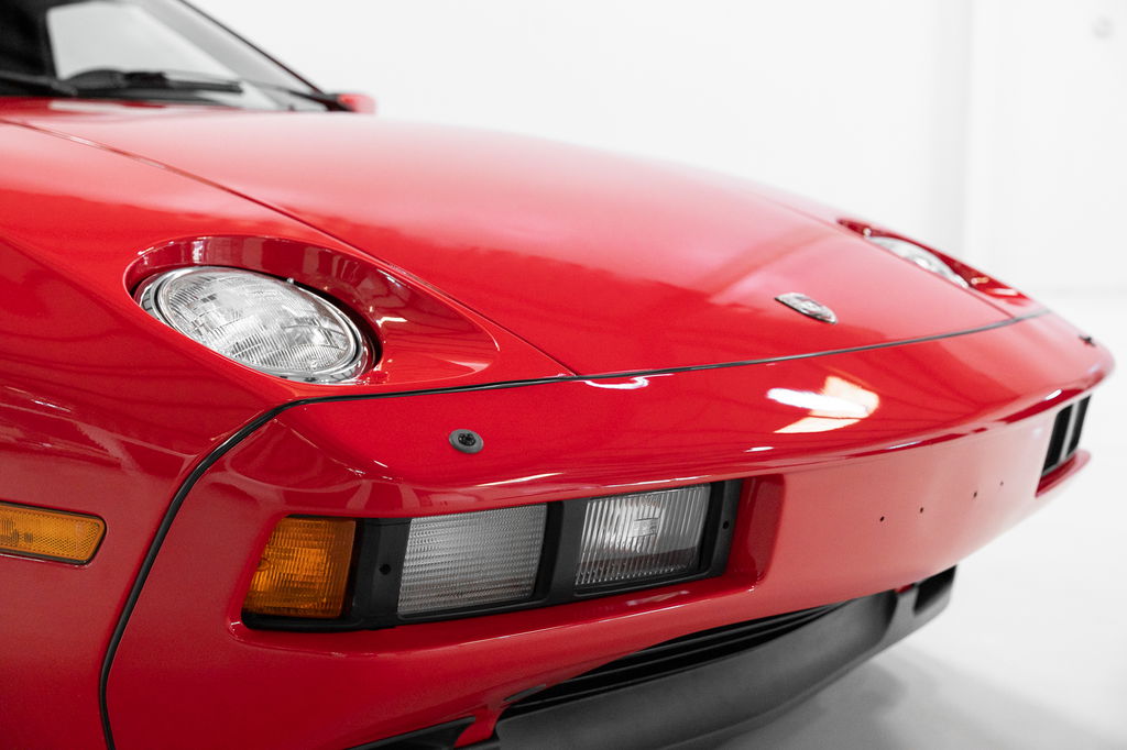 Porsche 928 S
