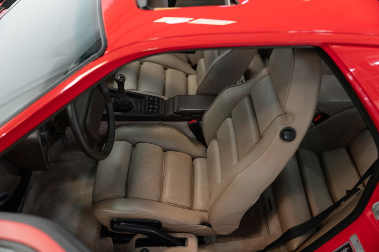 Porsche 928 S