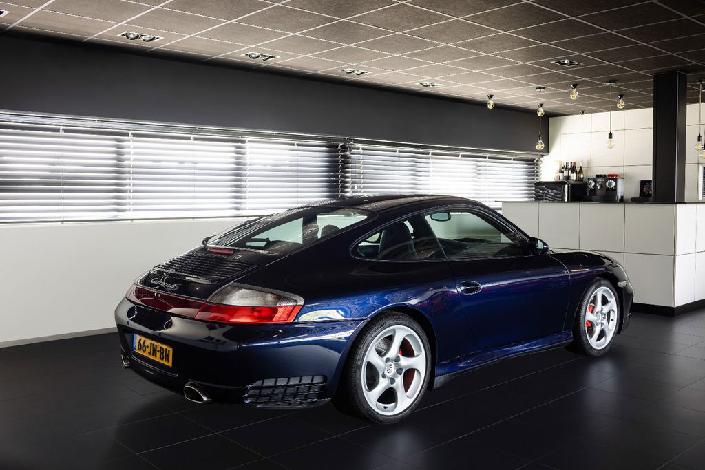 Porsche 996 Carrera 4S
