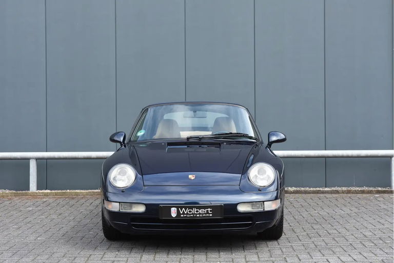 Porsche 993 Carrera 4
