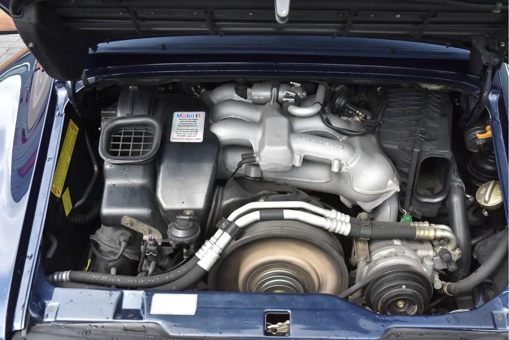 Porsche 993 Carrera 4