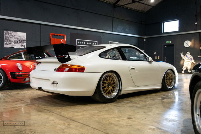Porsche 996 GT3 Cup