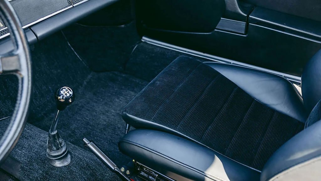 Porsche 911 S (F-Modell)