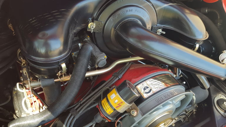 Porsche 911 S (F-Modell)