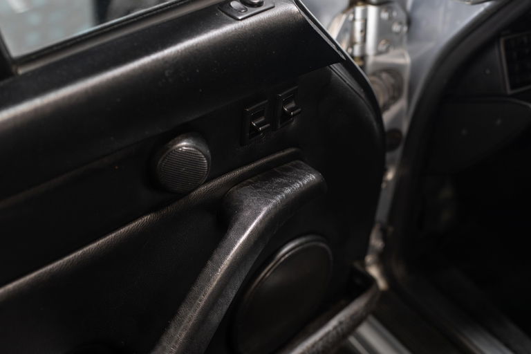 Porsche 993 Carrera 4