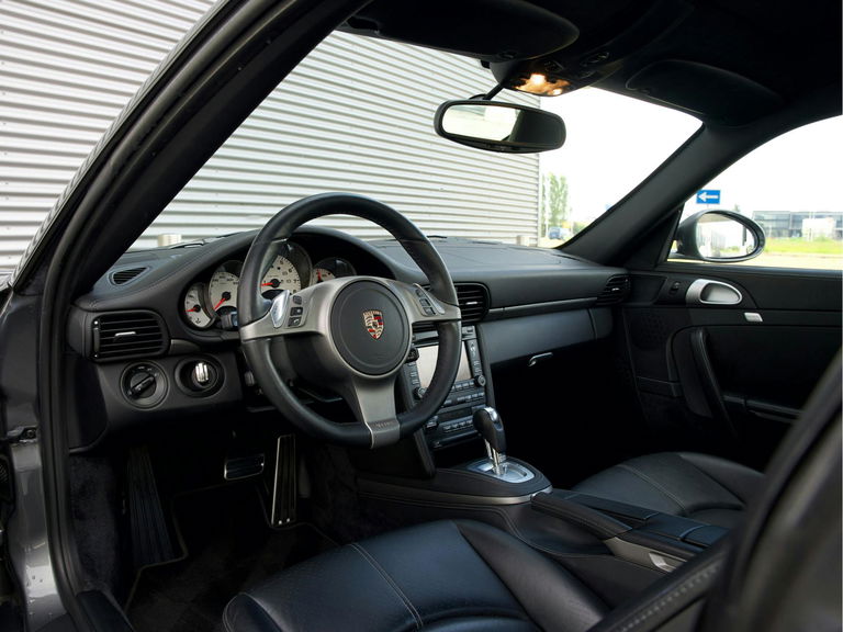 Porsche 997.2 Carrera 4