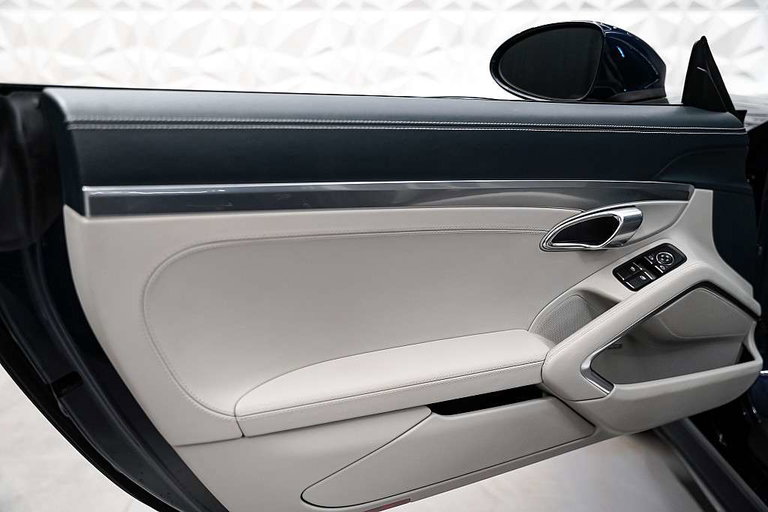 Porsche 718 Boxster S