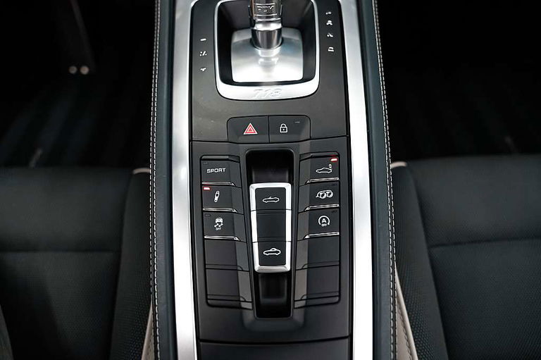 Porsche 718 Boxster S