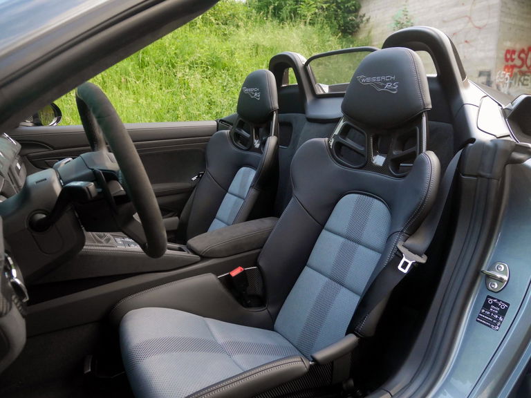 Porsche 718 Spyder RS