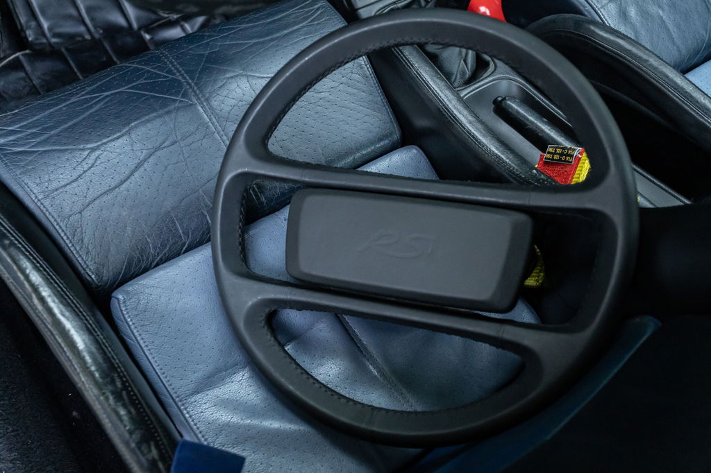 Porsche 964 Carrera RS