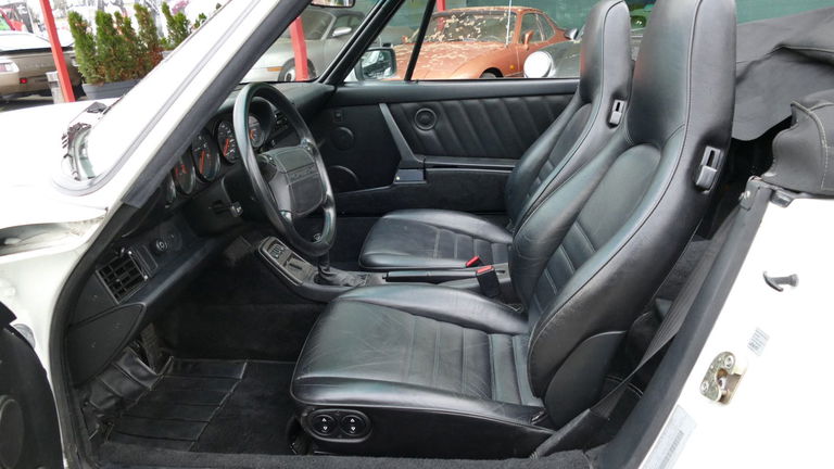 Porsche 964 Carrera 2