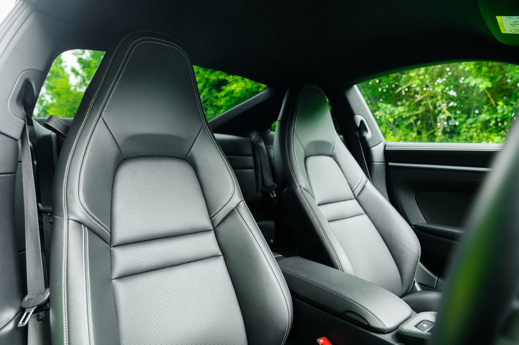 Porsche 992 Carrera S