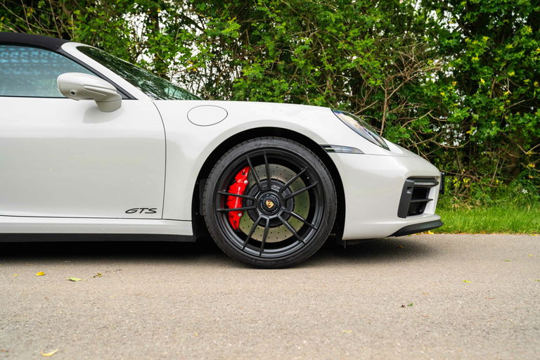 Porsche 992 Targa 4 GTS