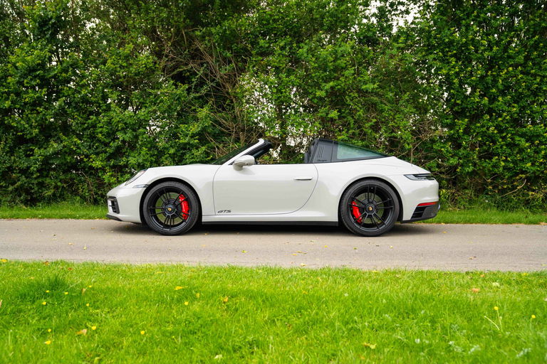 Porsche 992 Targa 4 GTS