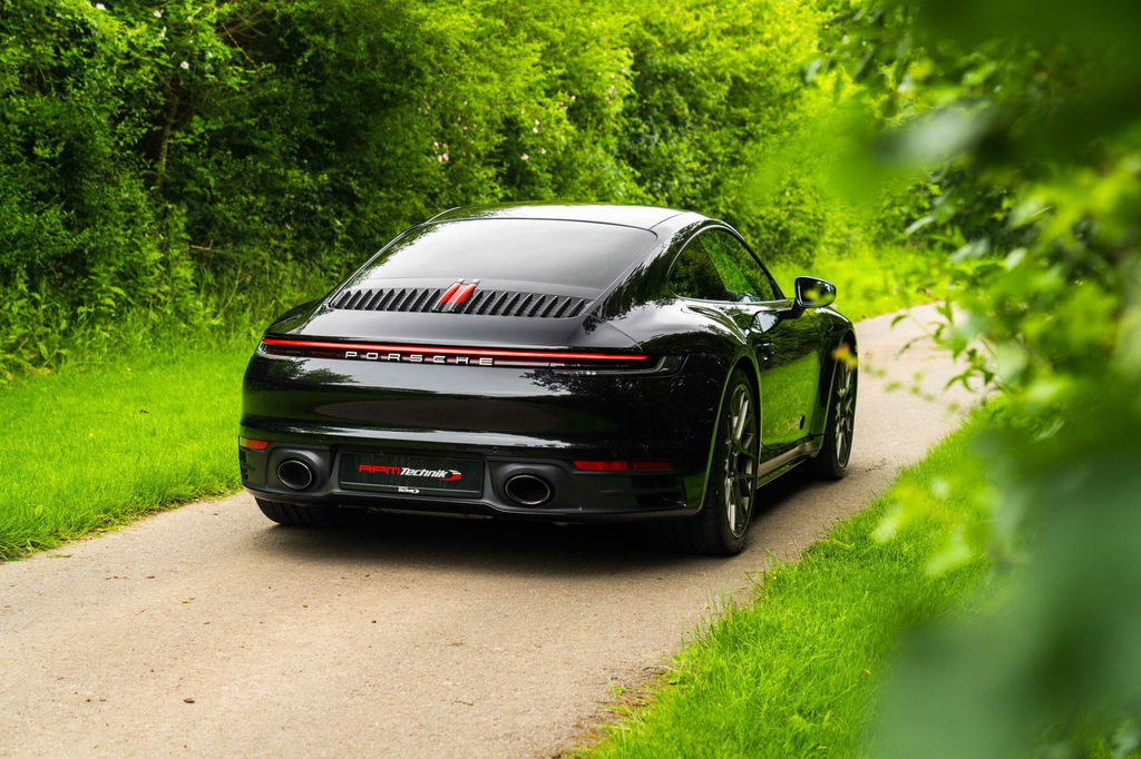 Porsche 992 Carrera S