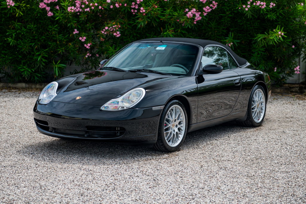 Porsche 996 Carrera