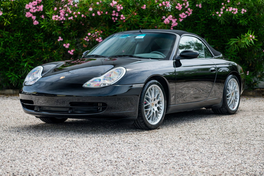 Porsche 996 Carrera