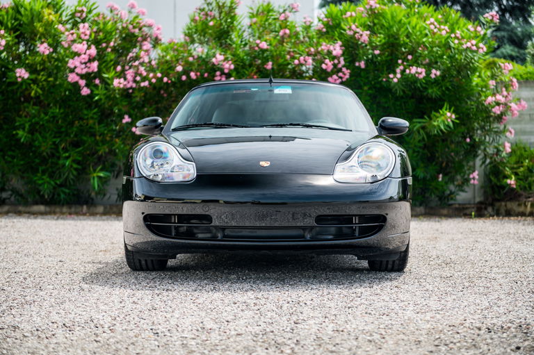 Porsche 996 Carrera