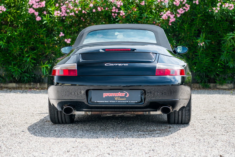 Porsche 996 Carrera