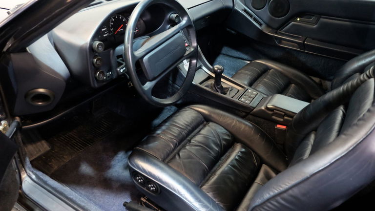 Porsche 928 GT