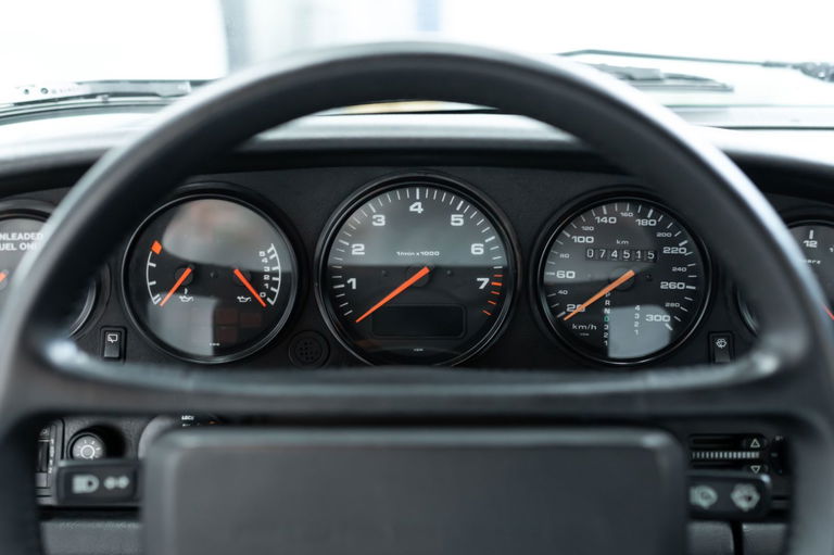 Porsche 964 Carrera 2