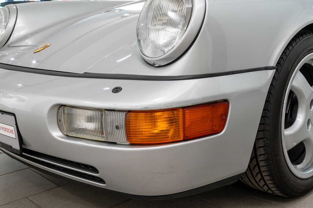 Porsche 964 Carrera 4