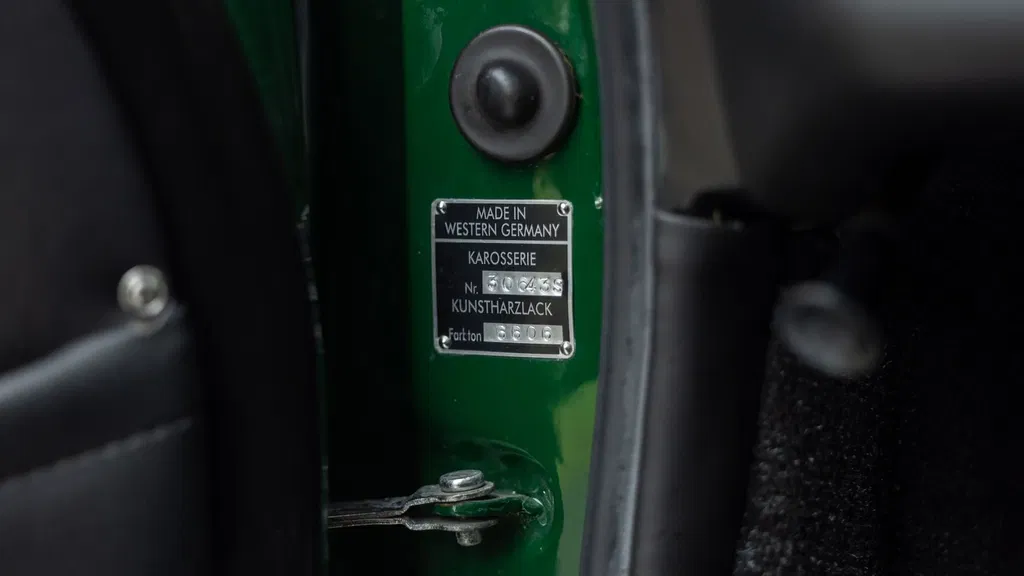 Porsche 911 S (F-Modell)