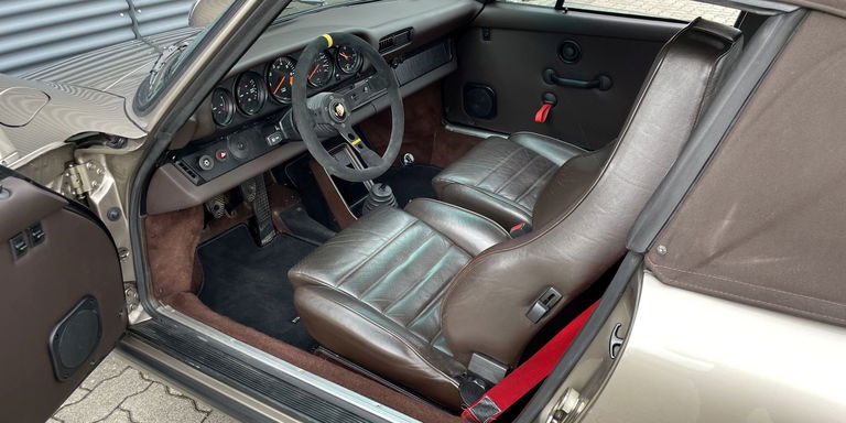 Porsche 911 Carrera 3.2