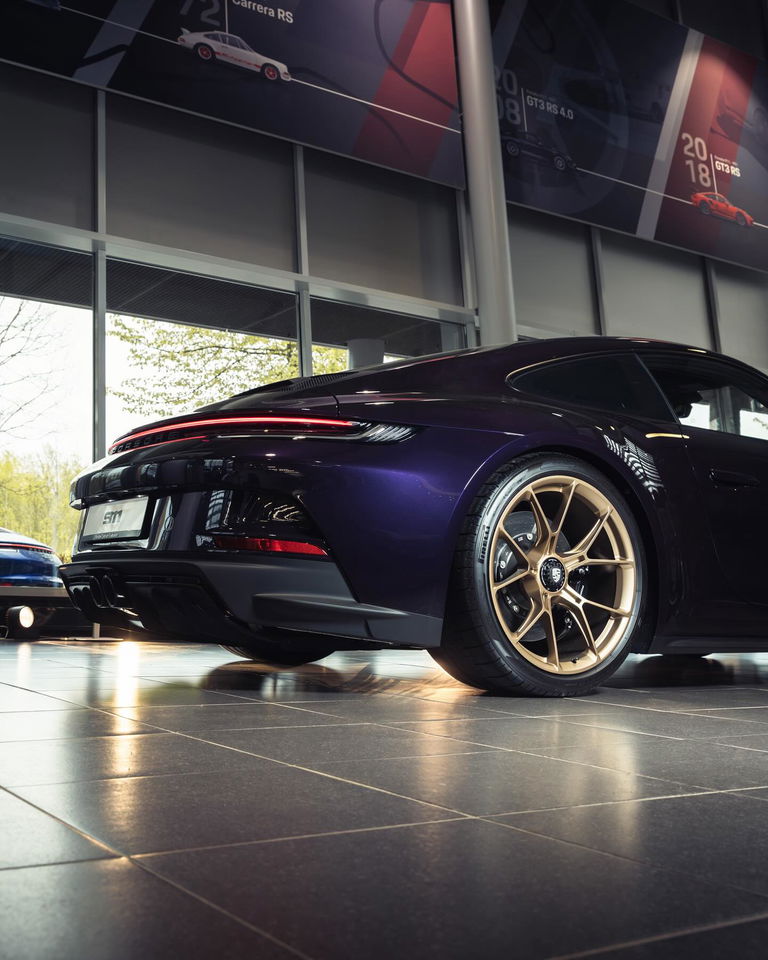 Porsche 992 GT3 Touring