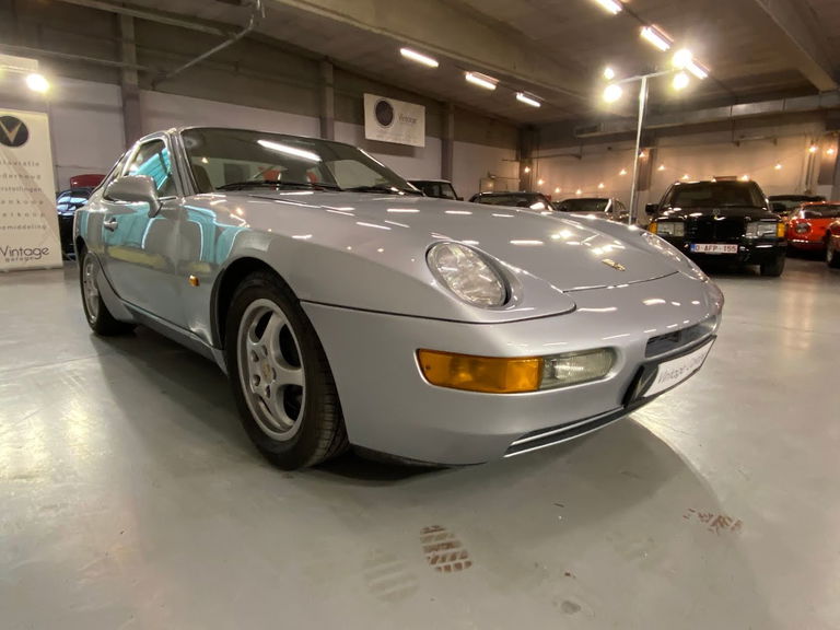 Porsche 968