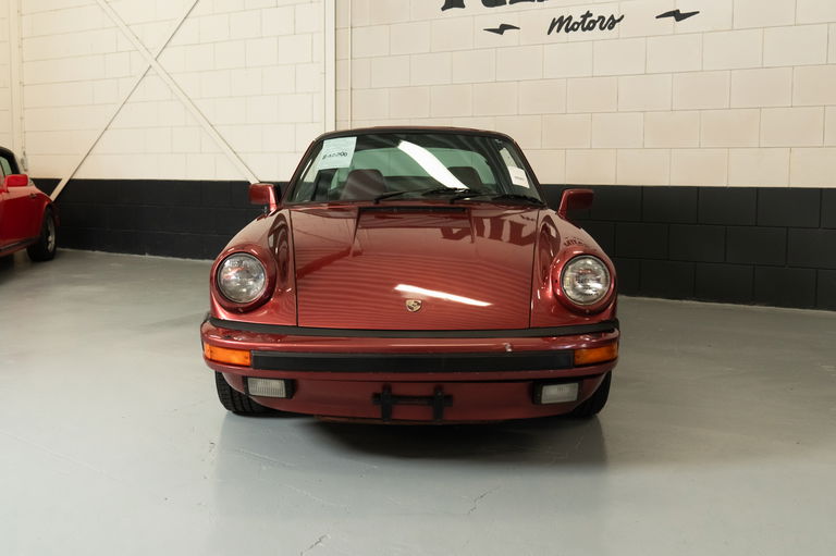 Porsche 911 Carrera 3.2