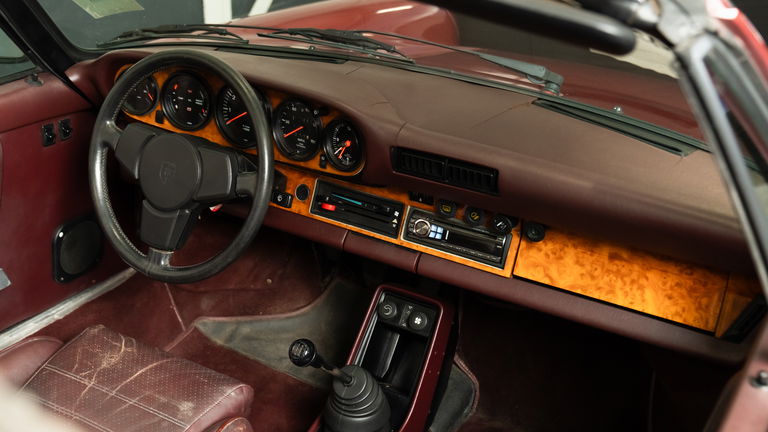 Porsche 911 Carrera 3.2