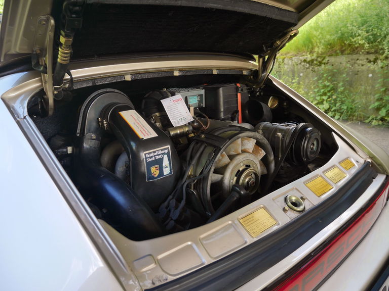 Porsche 911 Carrera 3.2 WTL