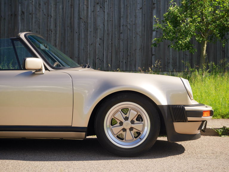 Porsche 911 Carrera 3.2 WTL