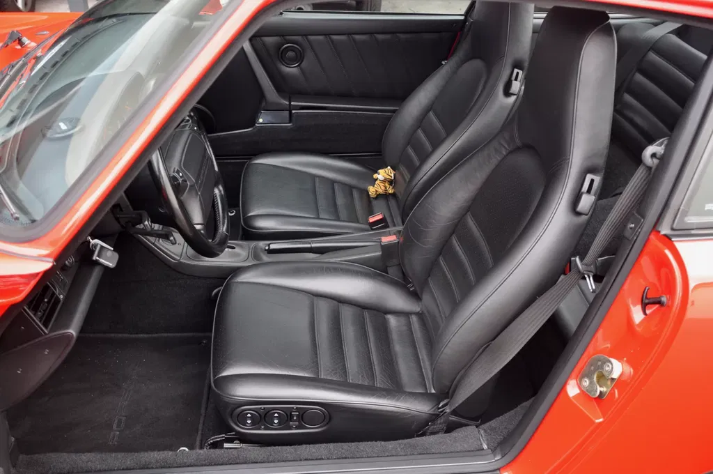 Porsche 964 Carrera 2