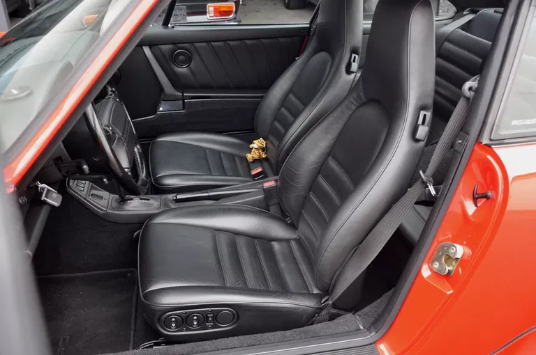 Porsche 964 Carrera 2