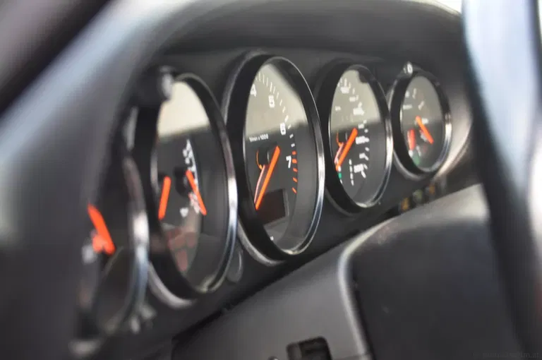 Porsche 964 Carrera 2