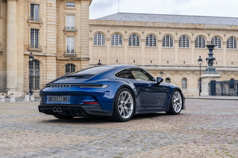 Porsche 992 GT3 Touring