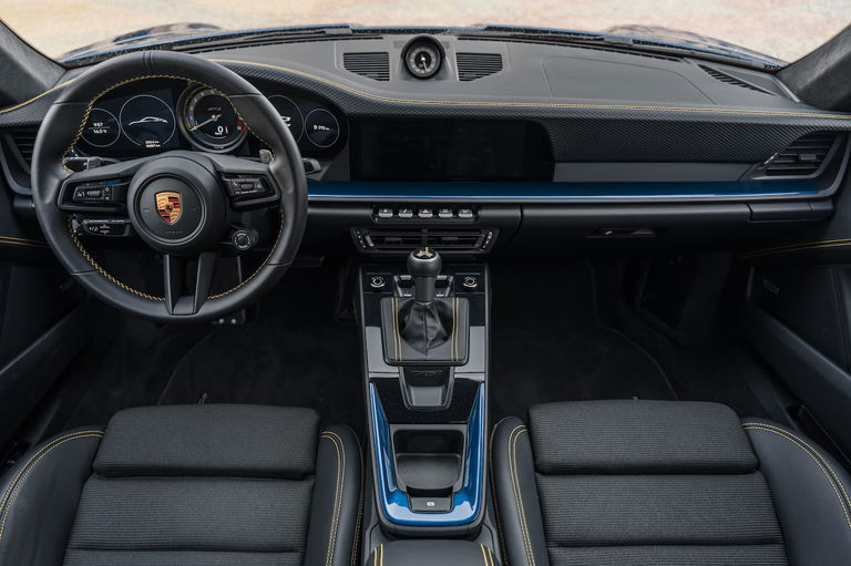 Porsche 992 GT3 Touring