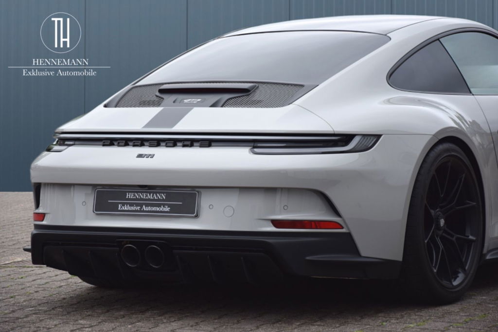 Porsche 992 GT3 Touring