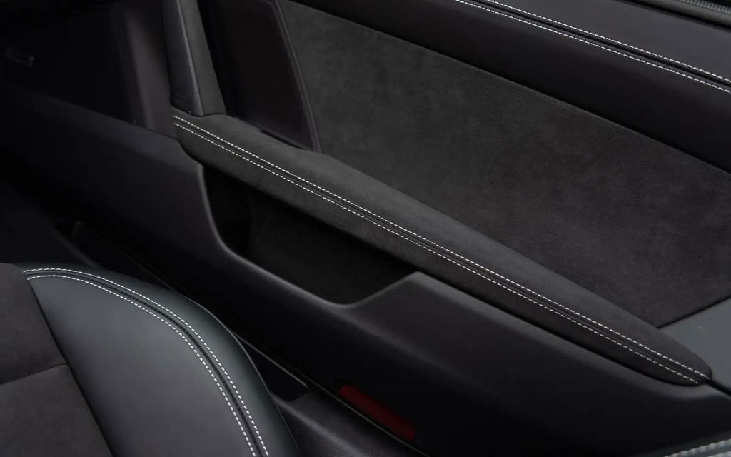 Porsche 992 Carrera GTS